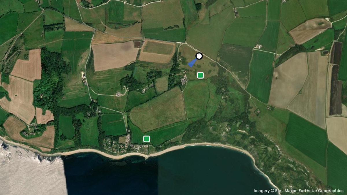 Satellitenkarte von Ringstead Bay mit Start- und Landeplätzen