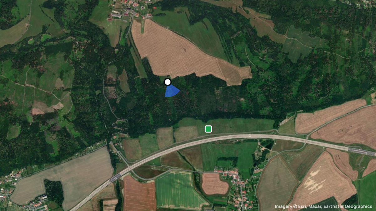 Satellitenkarte von Uhrinov mit Start- und Landeplätzen