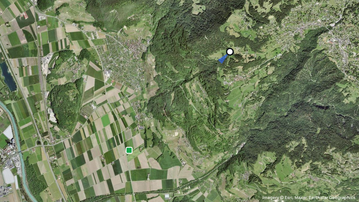 Satellitenkarte von En Curnaux mit Start- und Landeplätzen