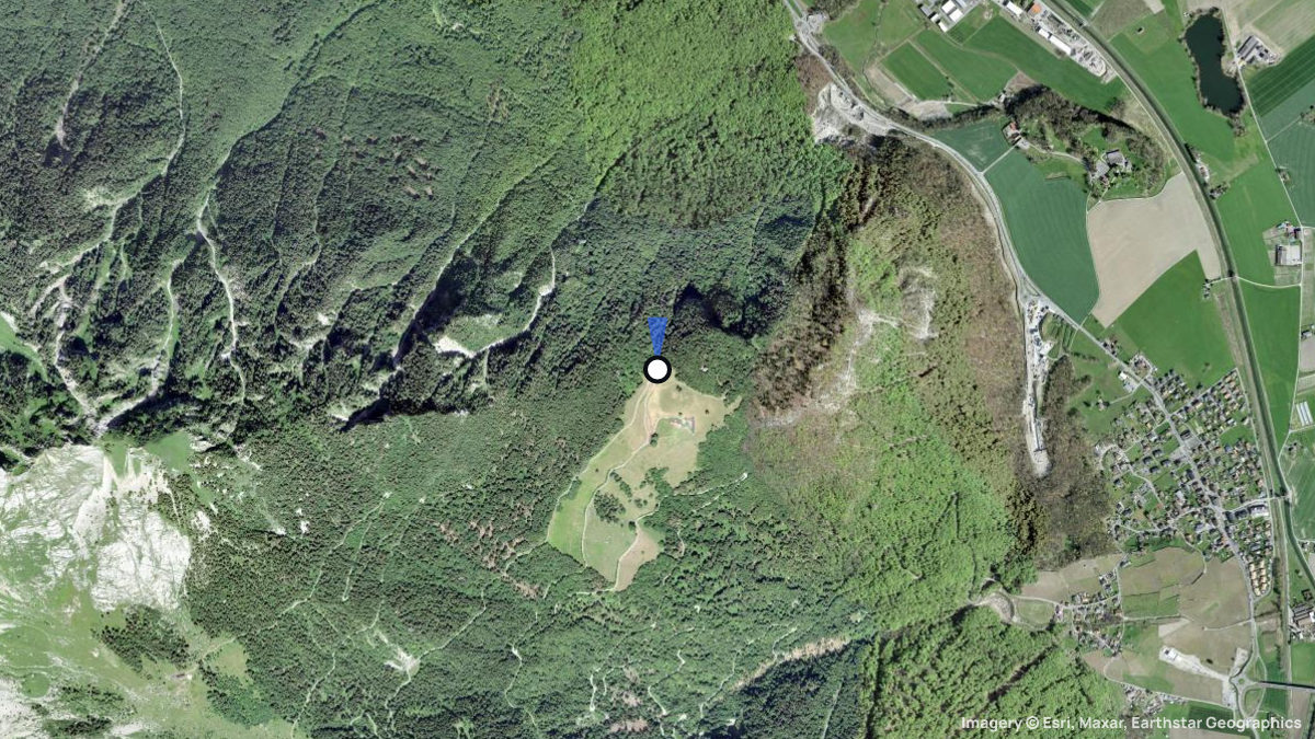 Satellite map of Chalavornaire with its launches and landings