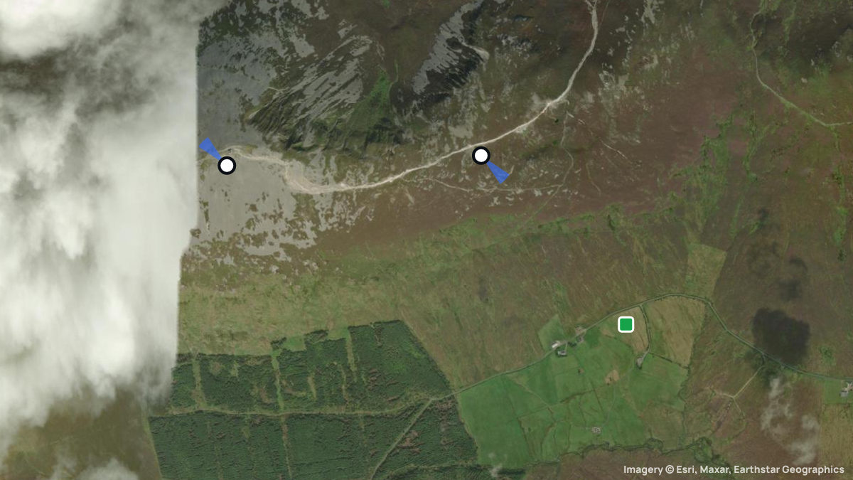 Satellitenkarte von Croagh Patrick mit Start- und Landeplätzen