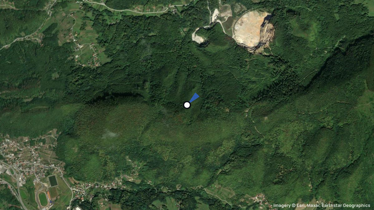 Satellite map of Strahinjcica with its launches and landings
