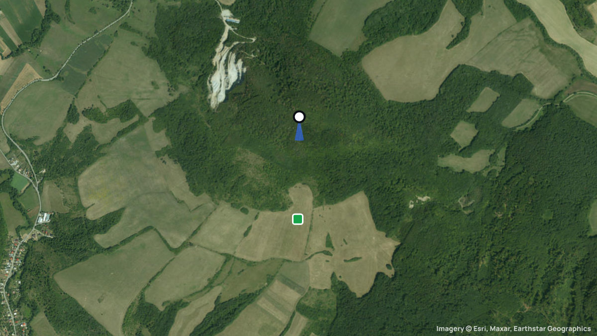 Satellite map of Lysa Straz with its launches and landings