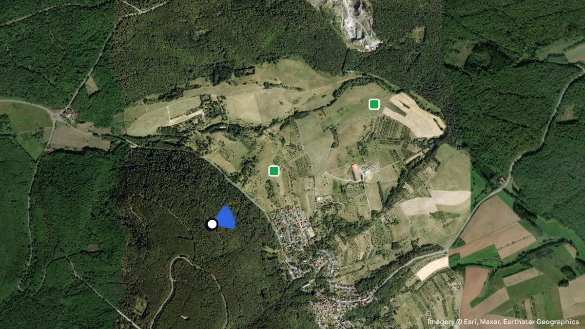 Satellitenkarte von Donnersberg mit Start- und Landeplätzen