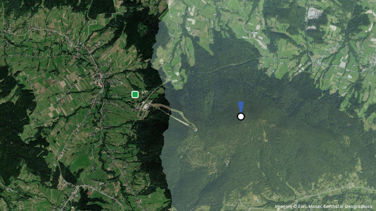 Satellite map of Snieznica with its launches and landings