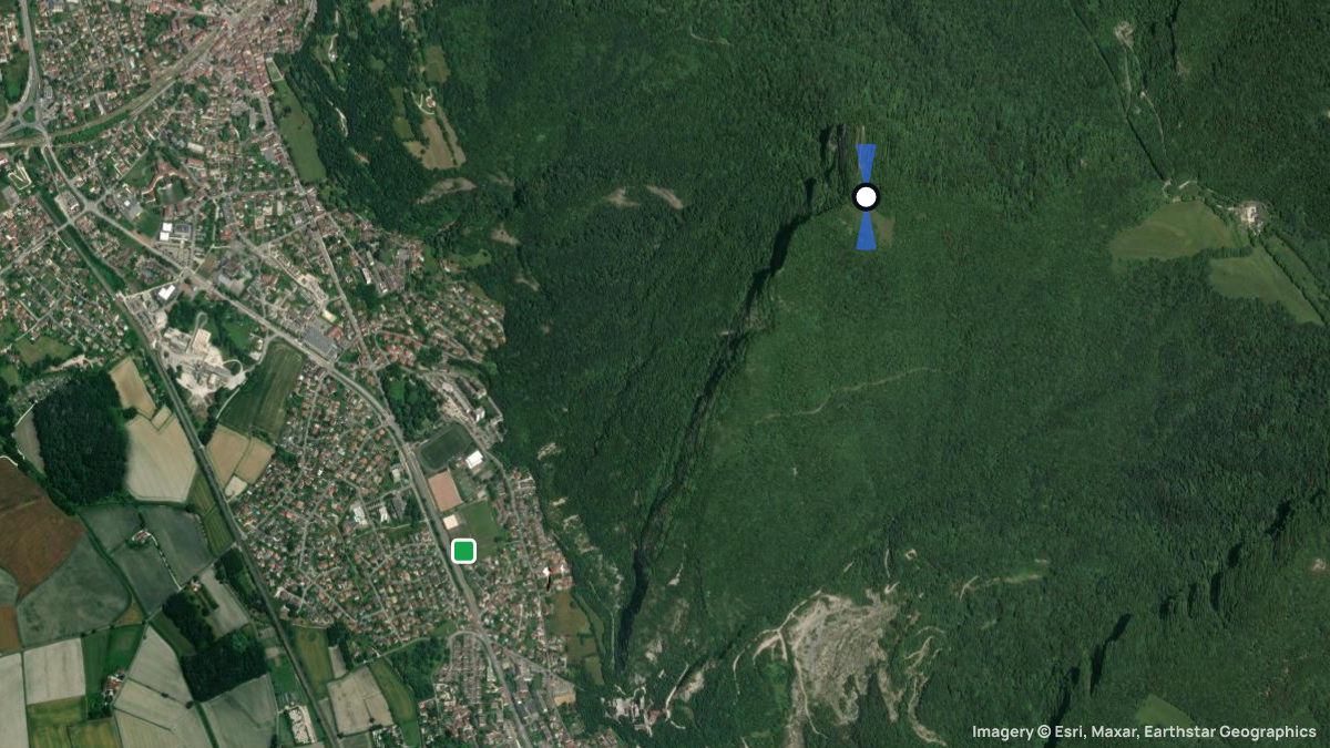 Satellite map of Chalais with its launches and landings