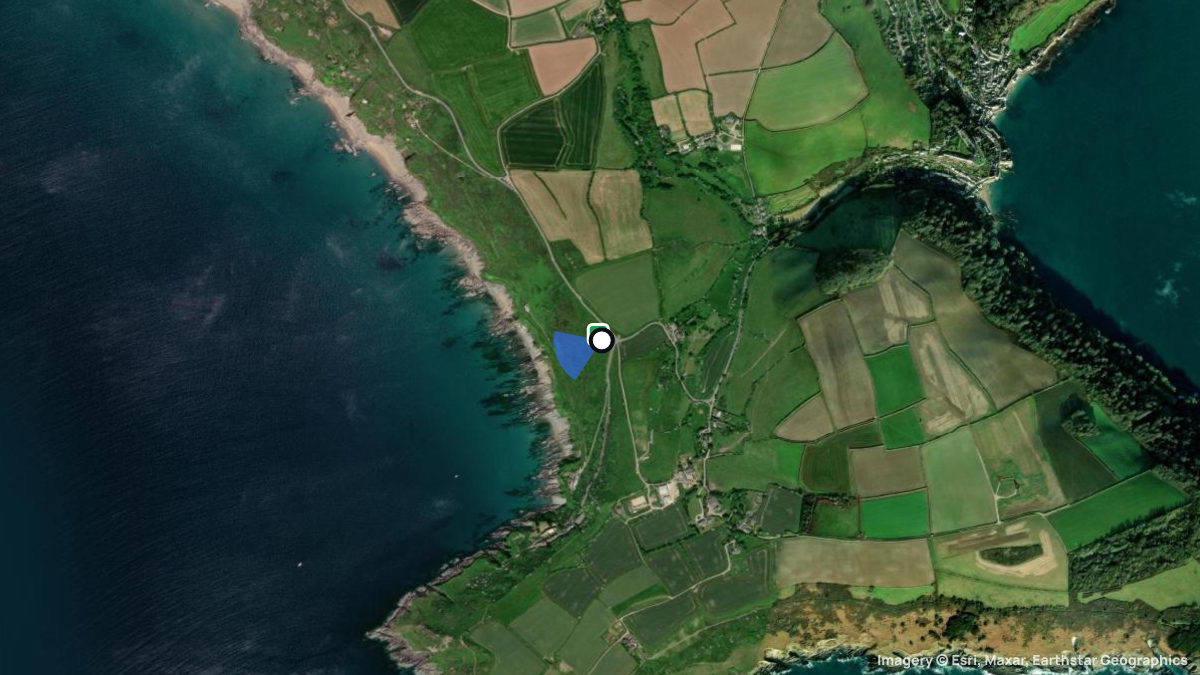 Satellite map of Polhawn Fields with its launches and landings