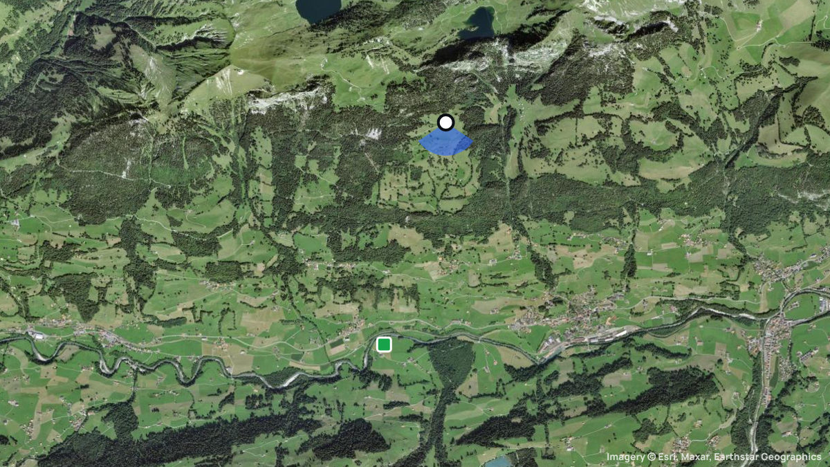 Satellitenkarte von Huus mit Start- und Landeplätzen