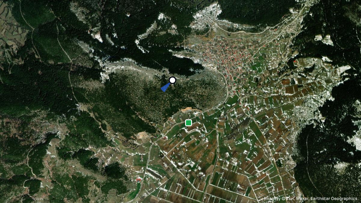 Satellitenkarte von Kalipefki SW mit Start- und Landeplätzen