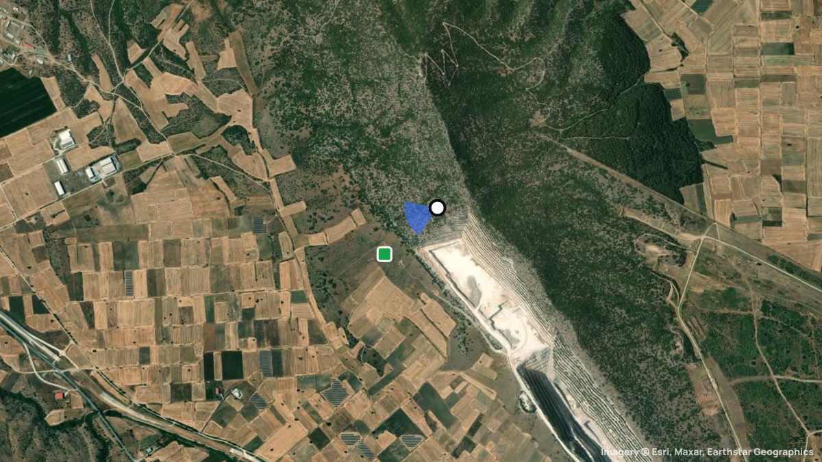 Satellite map of Assiros with its launches and landings