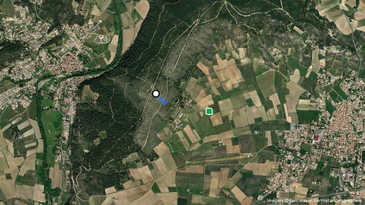 Satellite map of Argeliers with its launches and landings
