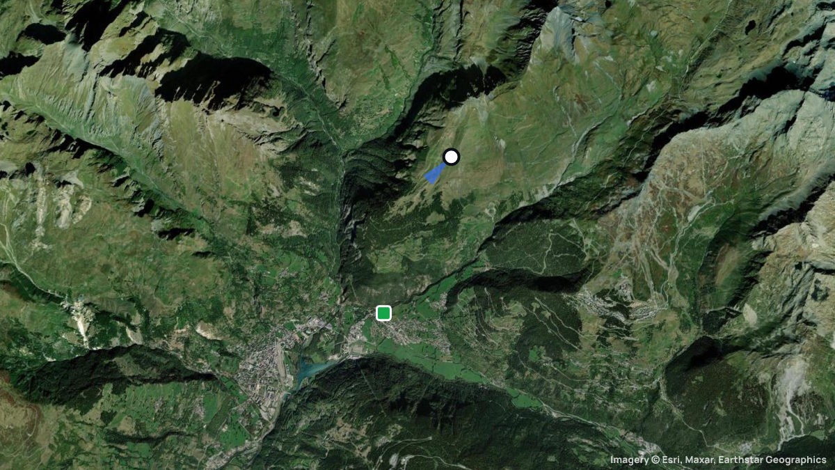 Satellite map of Combottier with its launches and landings