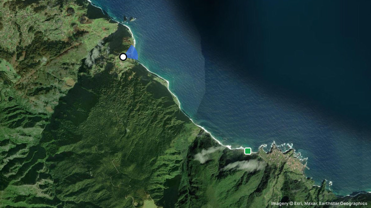 Satellite map of Ribeira da Janela with its launches and landings