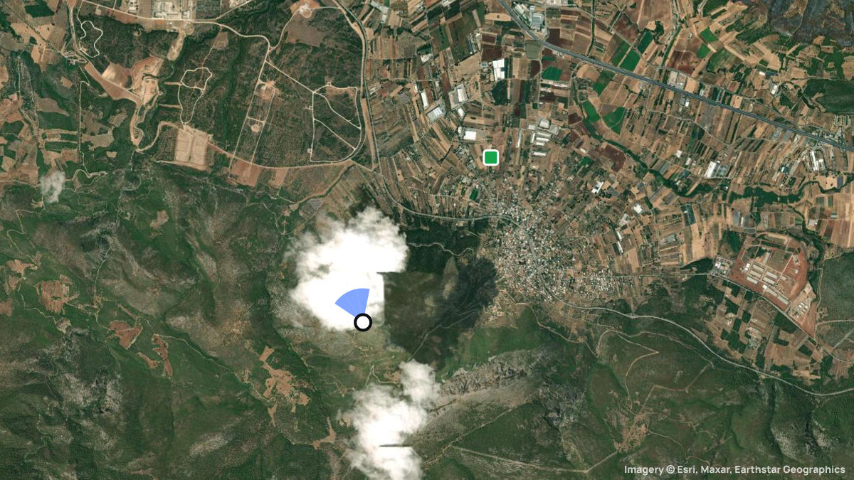 Satellite map of Avlona with its launches and landings