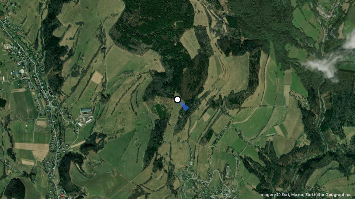 Satellite map of Jakubovice with its launches and landings