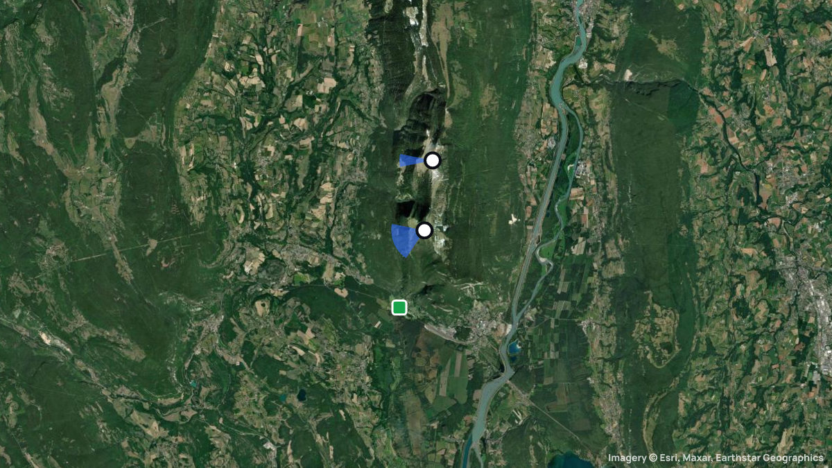 Satellite map of Le Grand Colombier with its launches and landings