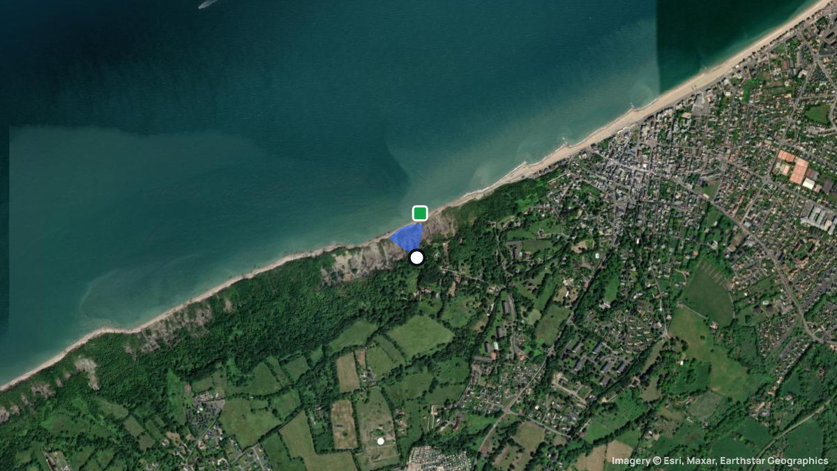 Satellite map of Auberville with its launches and landings