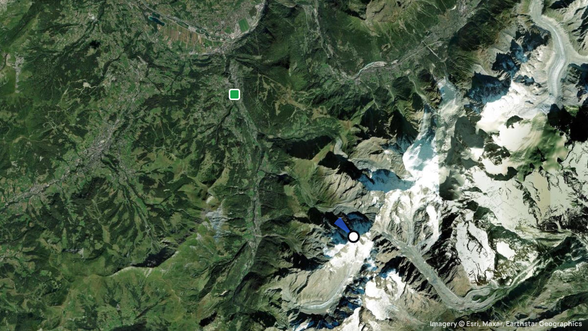 Satellite map of Domes di Miage with its launches and landings