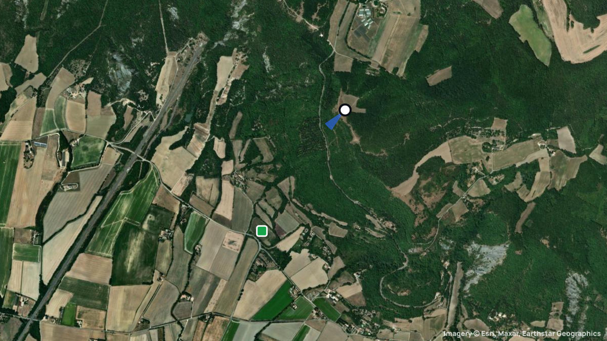 Satellite map of Col du Deves with its launches and landings
