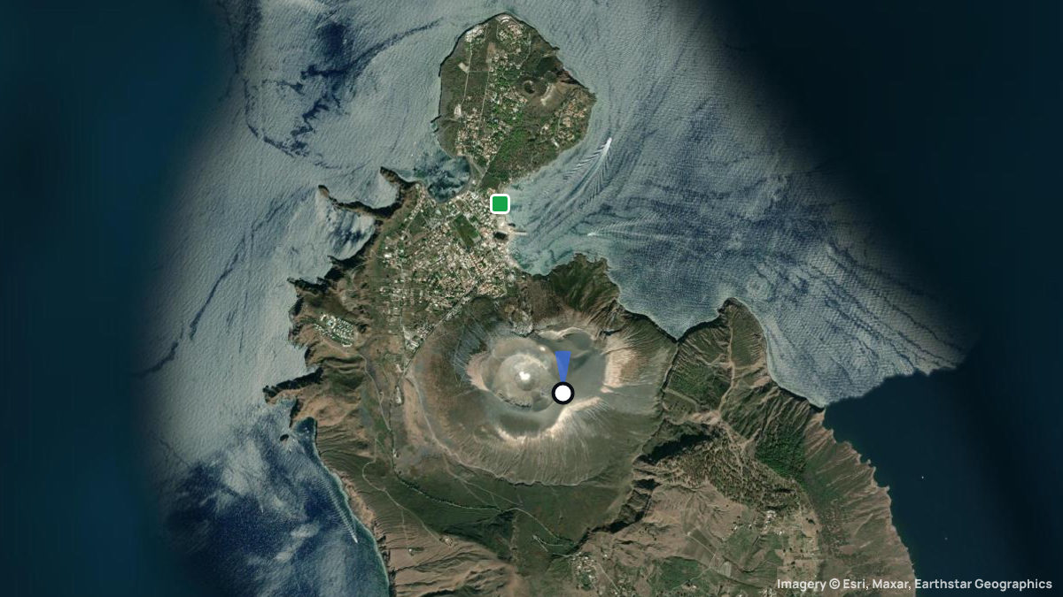 Satellite map of Cratere with its launches and landings