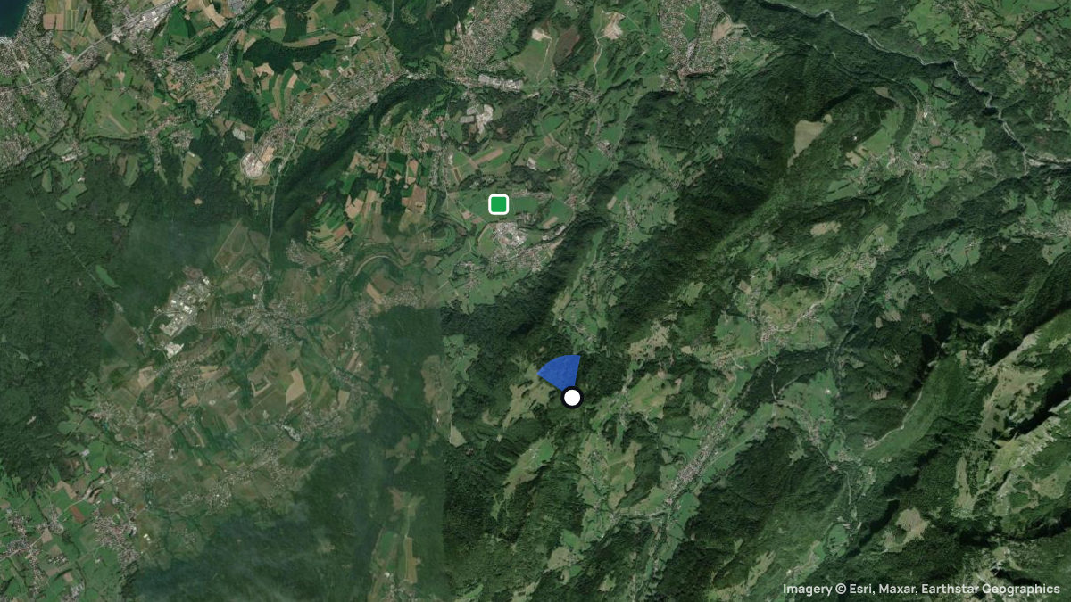 Satellite map of Le Couteau with its launches and landings