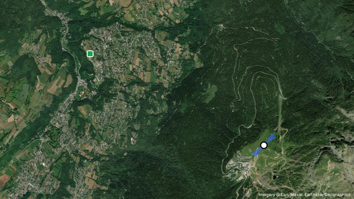 Satellite map of L'Aiguille with its launches and landings