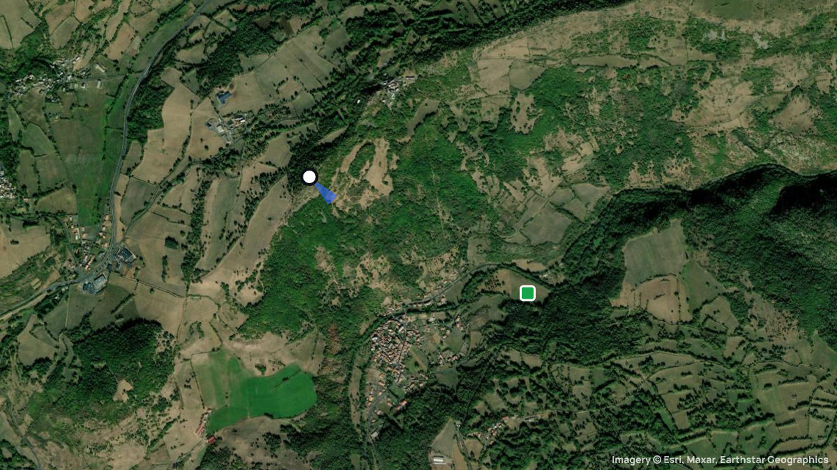 Satellite map of Puy de Roche Coubiere with its launches and landings