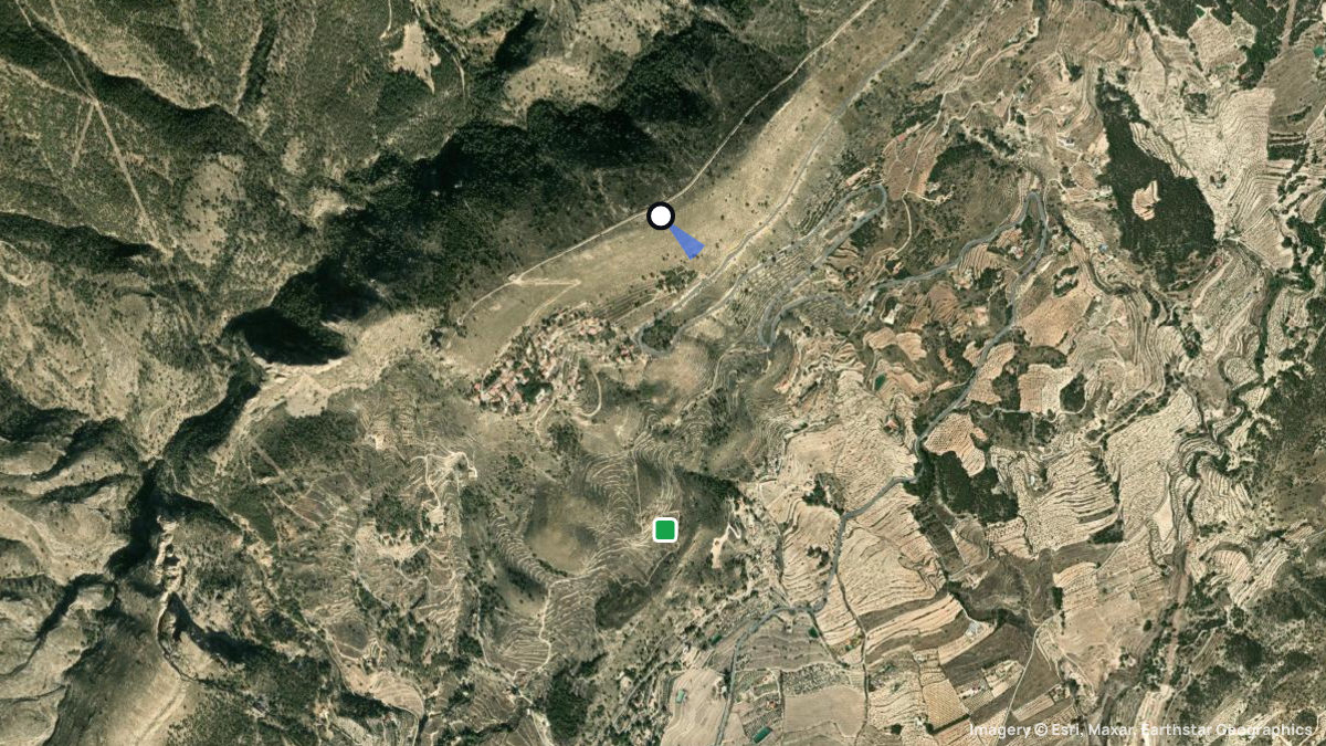 Satellite map of Carrasqueta with its launches and landings