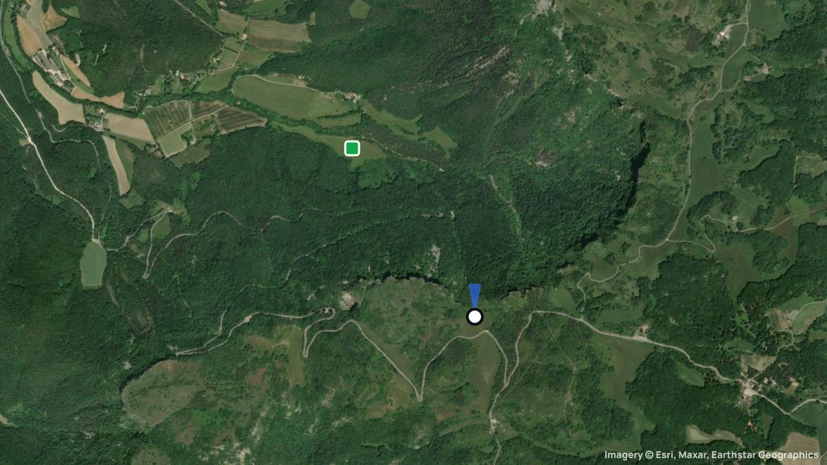 Satellite map of Col du Trallu with its launches and landings