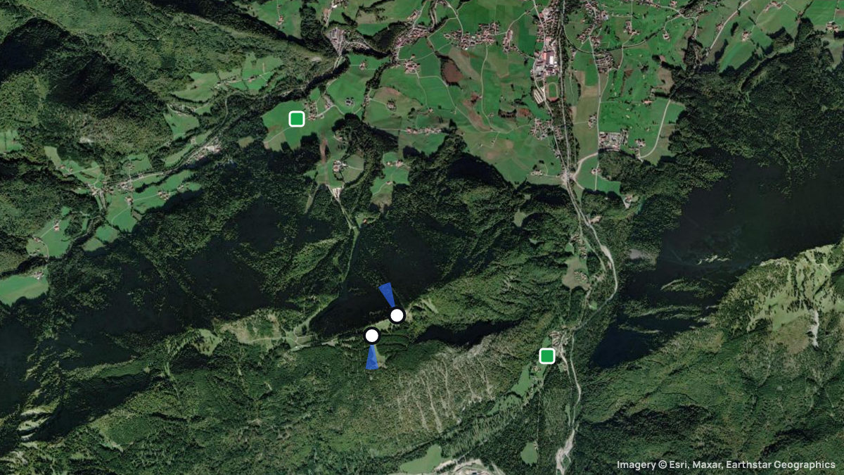 Satellite map of Unternberg with its launches and landings