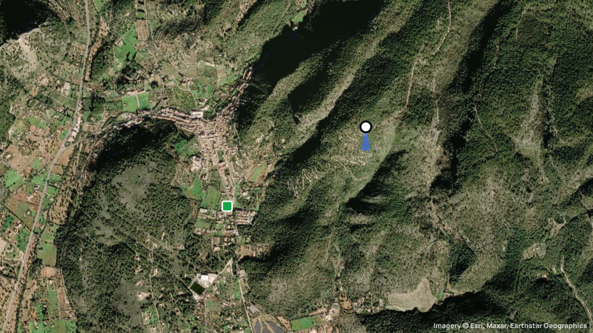 Satellite map of Bunyola with its launches and landings