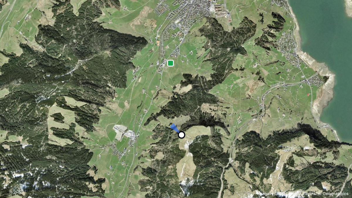 Satellite map of Ufem Tritt with its launches and landings