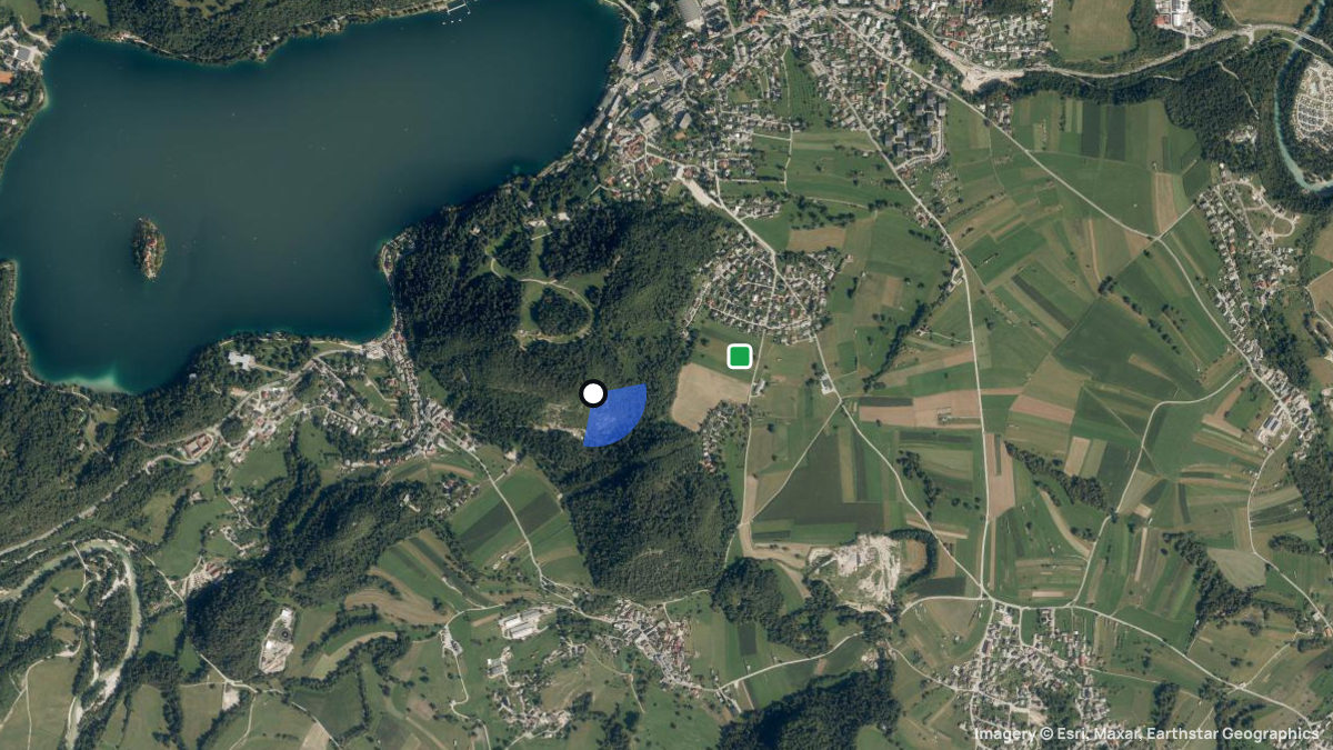 Satellite map of Straza with its launches and landings