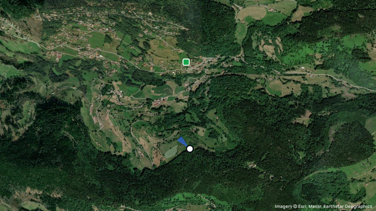 Satellitenkarte von Planois mit Start- und Landeplätzen