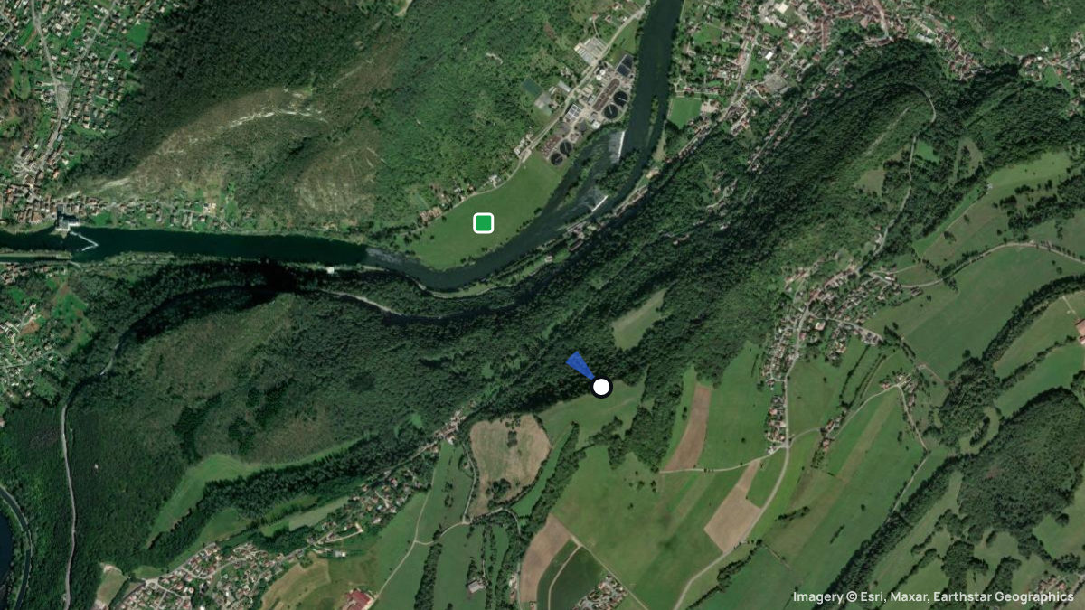Satellite map of Les Grands Pres with its launches and landings