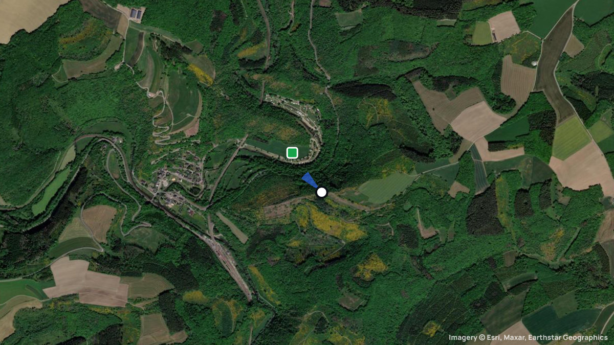 Satellite map of Kautenbach with its launches and landings