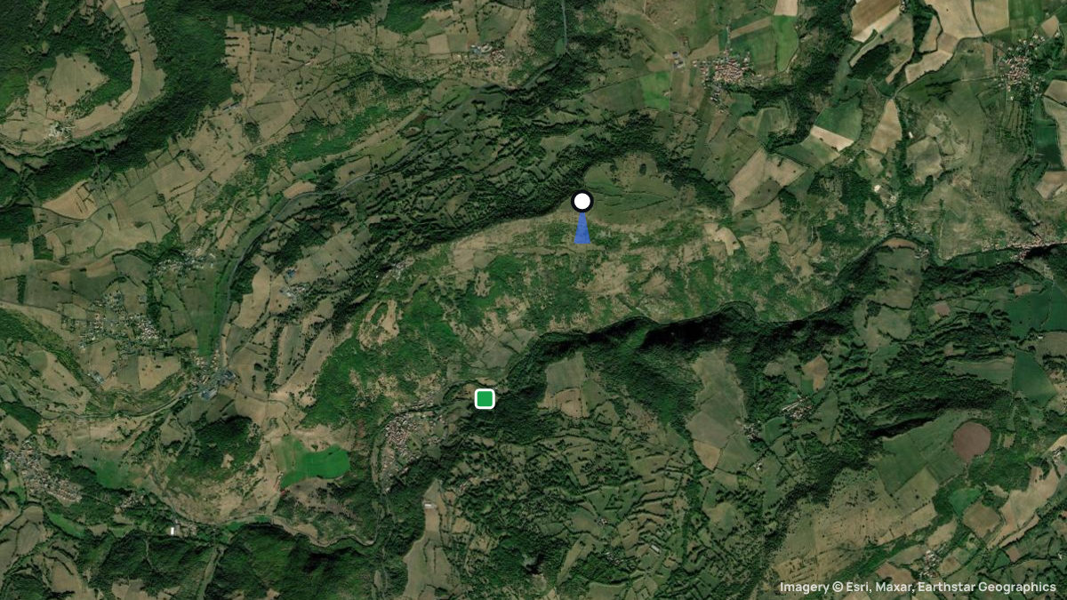 Satellite map of Plateaux de Laschaux with its launches and landings