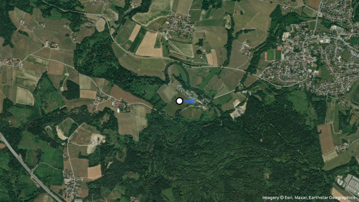 Satellite map of Tiefenbach with its launches and landings