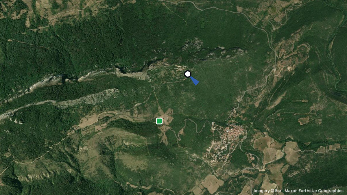 Satellite map of Chateau de Peyrepertuse with its launches and landings