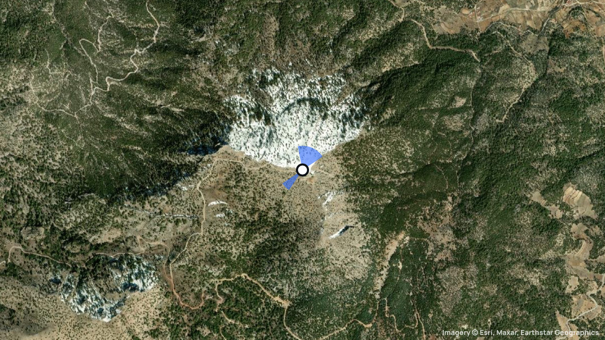 Satellite map of Cameli Yaylacik Dagi with its launches and landings