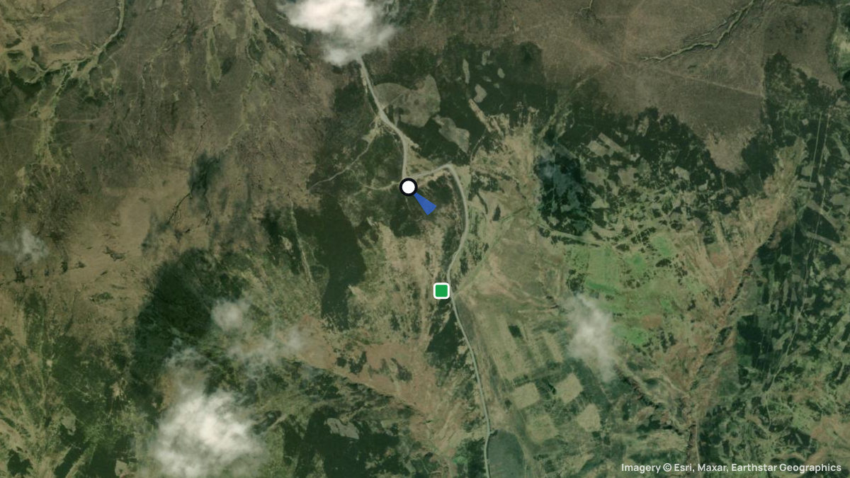 Satellite map of Cairn O'Mount with its launches and landings