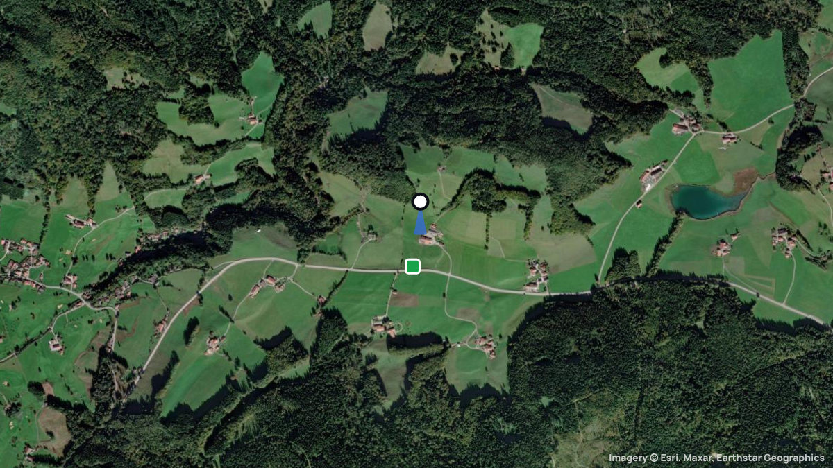 Satellite map of Froschsee with its launches and landings