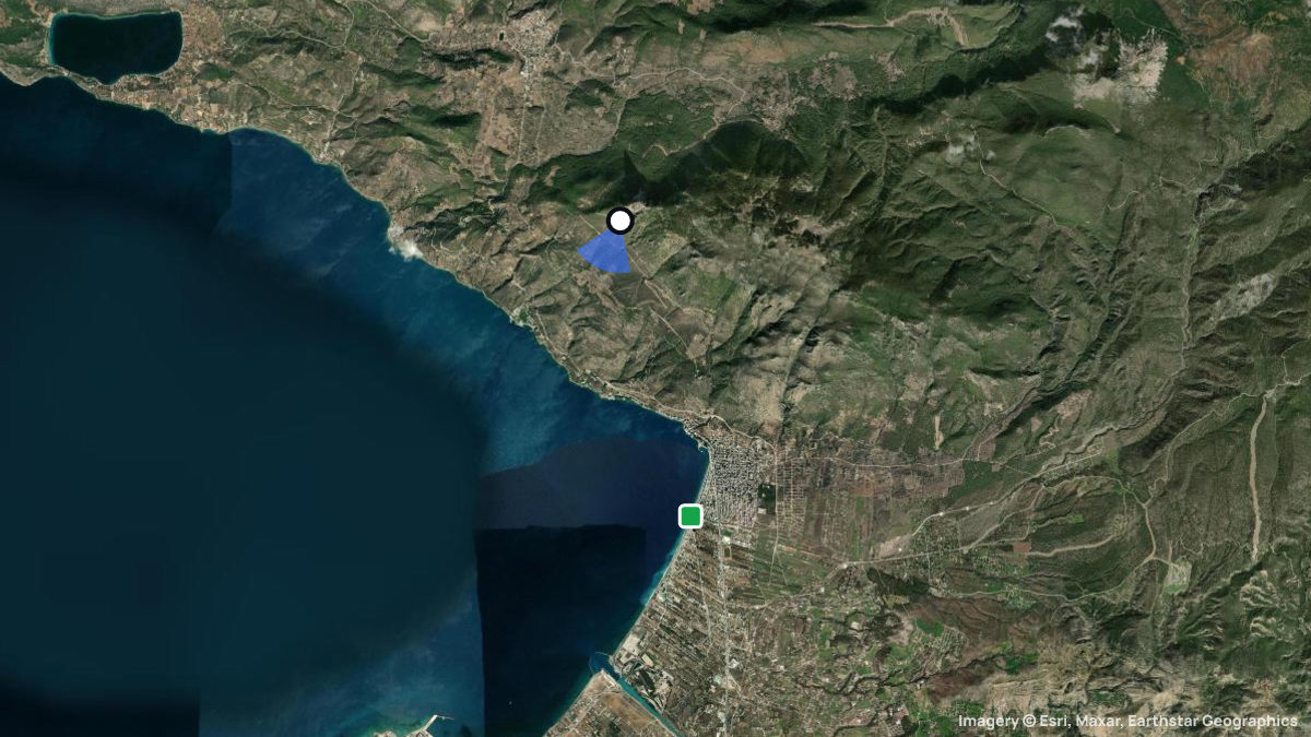 Satellite map of Loutraki with its launches and landings