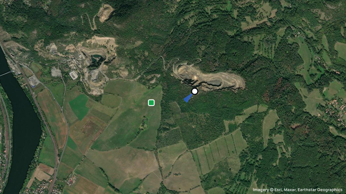 Satellite map of Trabice with its launches and landings