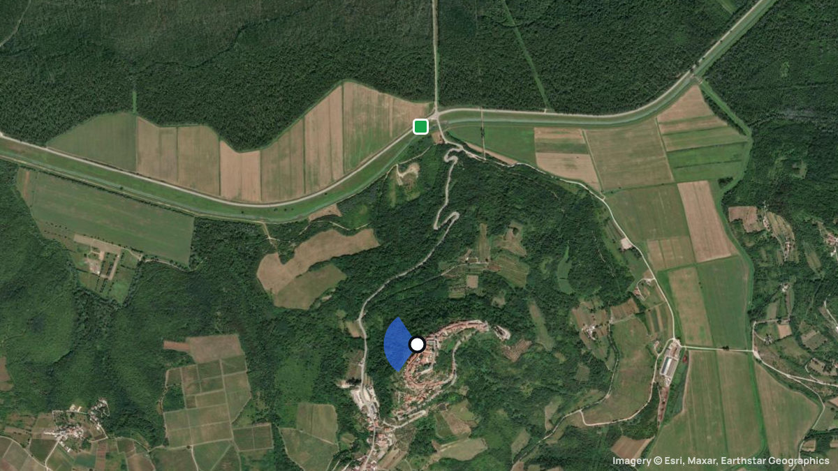 Satellitenkarte von Motofun mit Start- und Landeplätzen