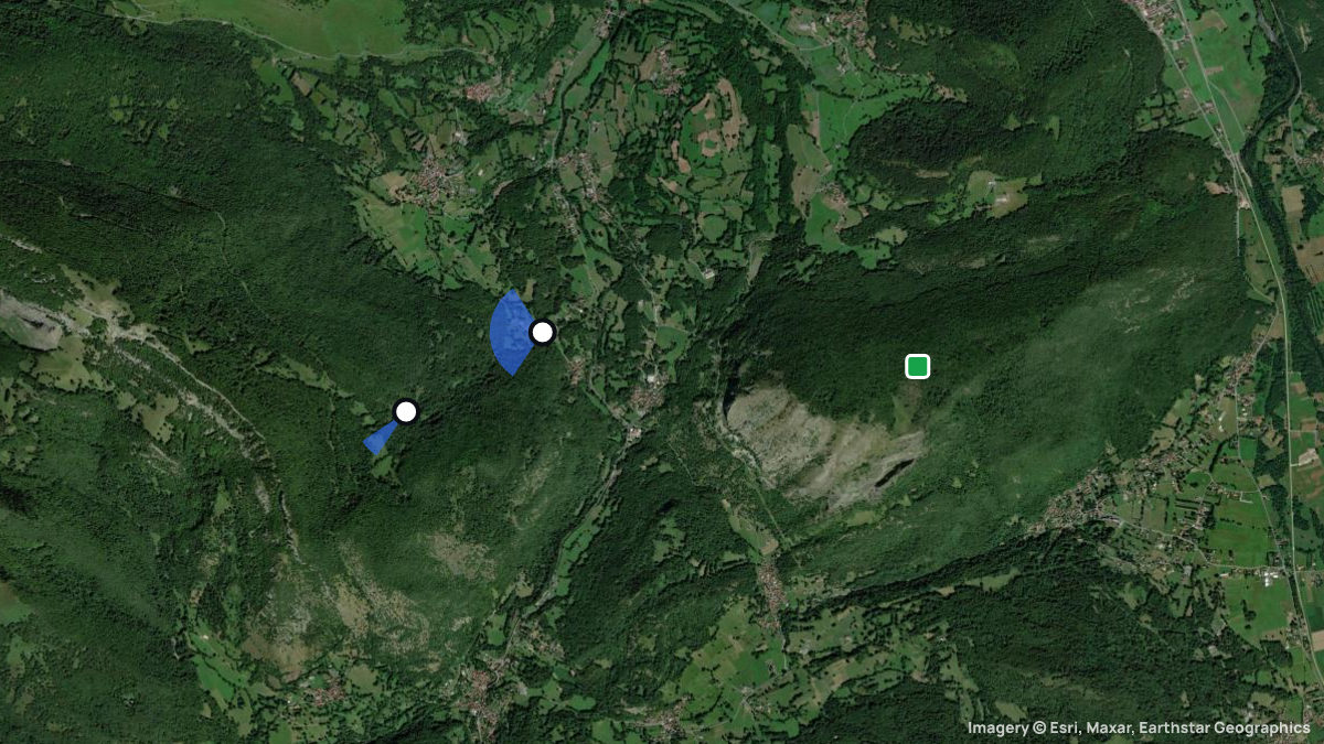 Satellite map of Accous with its launches and landings