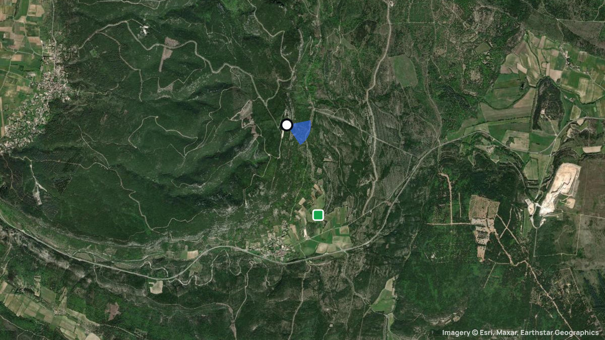 Satellite map of Mont Bouquet with its launches and landings