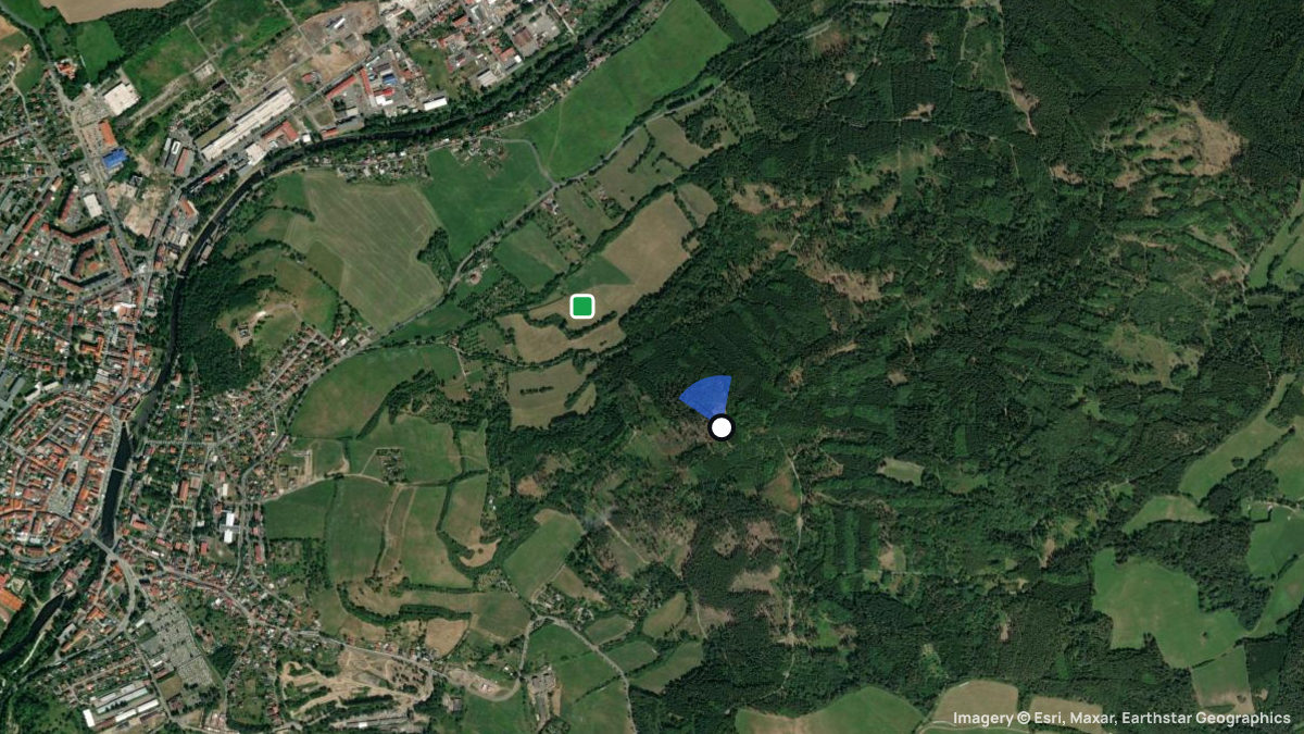 Satellitenkarte von Kalovy mit Start- und Landeplätzen