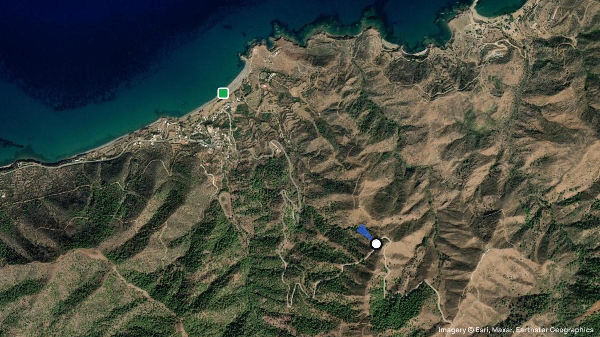 Satellite map of Pachyammos with its launches and landings