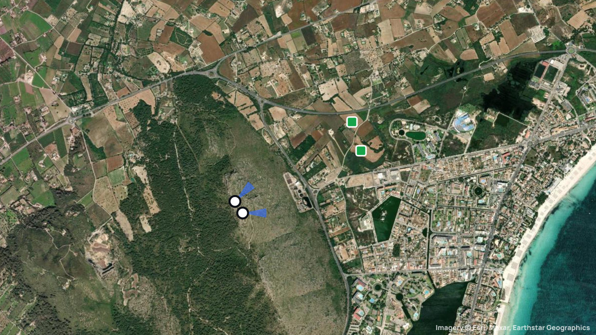 Satellite map of Puig de Sant Marti with its launches and landings